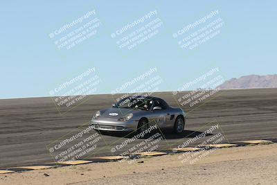 media/Oct-19-2025-PCA San Diego (Sun) [[b7baa86645]]/4-Yellow Group/Session 2 (Bowl)/